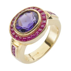 18ct Yellow Gold Oval Shape Amethyst Ring With Ruby Border And Shoulde
